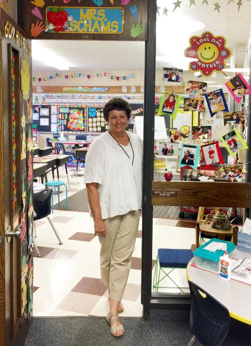 Deb Schams at Cathedral Elementary 2017 Deb Schams at Cathedral Elementary 2017