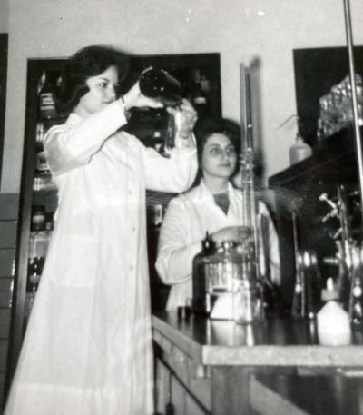 Brueggeman chemistry class.jpeg Brueggeman, left, is pictured during a chemistry class as an undergrad at Viterbo.