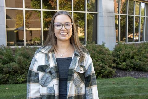 Emma Blackdeer-final horizontaWebl.jpg Emma Blackdeer-final horizontaWebl.jpg